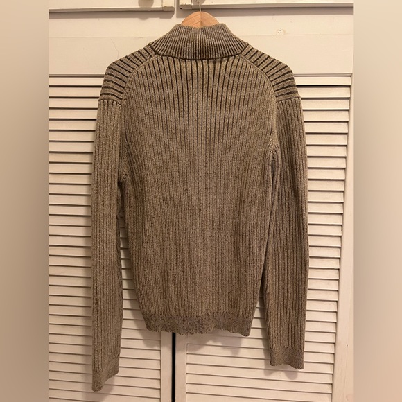 Calvin Klein, tan quarter zip ribbed turtleneck sweater, size XL - Picture 3 of 3